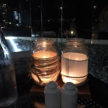 Sea & Stones - Candle lit table - Steakhouses Near Me - Cancún, ROO