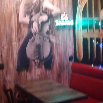 Hideout la Station - Inside - Pubs Near Me - Paris, 75 Hideout la Station - Inside - Pubs Near Me - Paris, 75