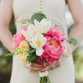 Dellables - Maid of Honor Bouquet - Floral Designers Near Me - Kula, Hawaii