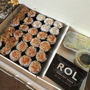ROL Hand Roll Bar - Irvine - To go - Sushi Bars Near Me - Irvine, California ROL Hand Roll Bar - Irvine - To go - Sushi Bars Near Me - Irvine, California