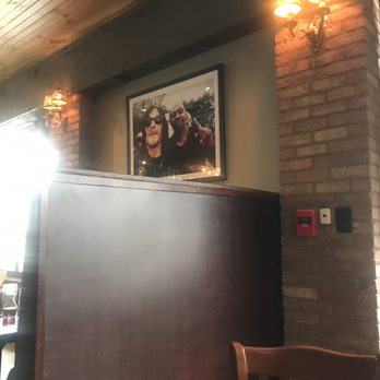 Nic & Norman's - Decor - American Near Me - Chattanooga, Tennessee