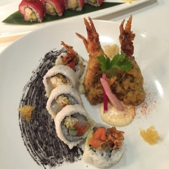 Miku - Red wave roll and spider roll - Japanese Near Me - Toronto, Ontario Miku - Red wave roll and spider roll - Japanese Near Me - Toronto, Ontario