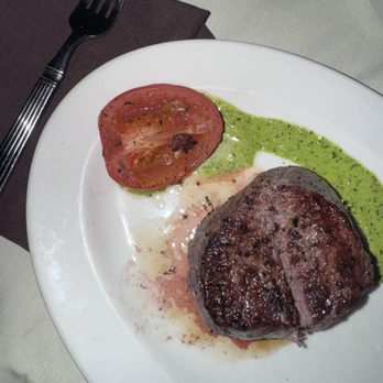 Halls Chophouse - Petit Filet Mignon (8 oz.) - Steakhouses Near Me - Charleston, South Carolina Halls Chophouse - Petit Filet Mignon (8 oz.) - Steakhouses Near Me - Charleston, South Carolina