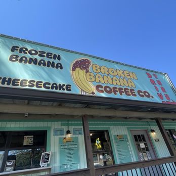Broken Banana Coffee - Broken Banana coffee co - Desserts Near Me - Broken Bow, Oklahoma