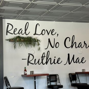Willows & Pine - Decor - Cajun/Creole Near Me - Oakland, California