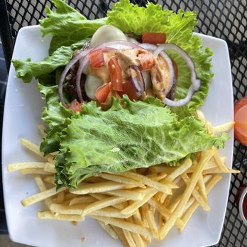 Bubbaloo Cafe - B&B burger with lettuce - Sandwiches Near Me - Richmond, California Bubbaloo Cafe - B&B burger with lettuce - Sandwiches Near Me - Richmond, California