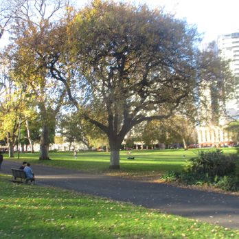 Flagstaff Gardens - Park - Parks Near Me - Melbourne, VIC