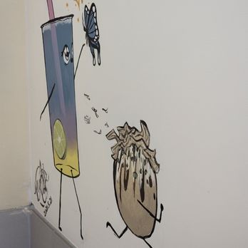 Vivi Bubble Tea - Art inside - Bubble Tea Near Me - San Marcos, California