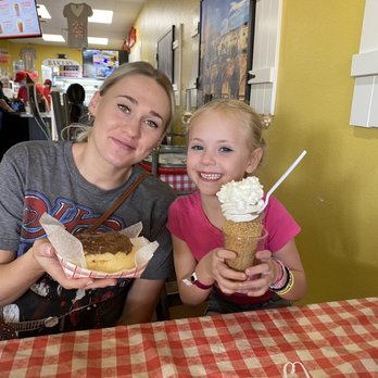 AZ Chimney Cakes - Chimney Cakes Near Me - Mesa, Arizona AZ Chimney Cakes - Chimney Cakes Near Me - Mesa, Arizona