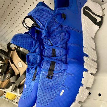 Goodwill - Size 20 shoes!!! - Women's Clothing Near Me - Salinas, California Goodwill - Size 20 shoes!!! - Women's Clothing Near Me - Salinas, California