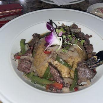 Dos Bocas Restaurant - Mofongo con churrasco - Puerto Rican Near Me - Kissimmee, Florida