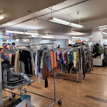 The Salvation Army Thrift Store - Very busy. But not congested. - Thrift Stores Near Me - Vancouver, British Columbia The Salvation Army Thrift Store - Very busy. But not congested. - Thrift Stores Near Me - Vancouver, British Columbia