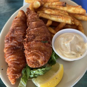 Broken Anchor Bar & Grill - Fish and chips - American Near Me - Bandon, Oregon Broken Anchor Bar & Grill - Fish and chips - American Near Me - Bandon, Oregon