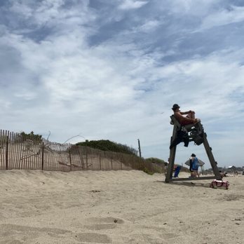 East Matunuck State Beach - Drunk lifeguards - Beaches Near Me - Wakefield, Rhode Island