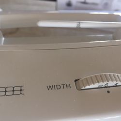 JOANN Fabric and Crafts - A used machine sold to me.
