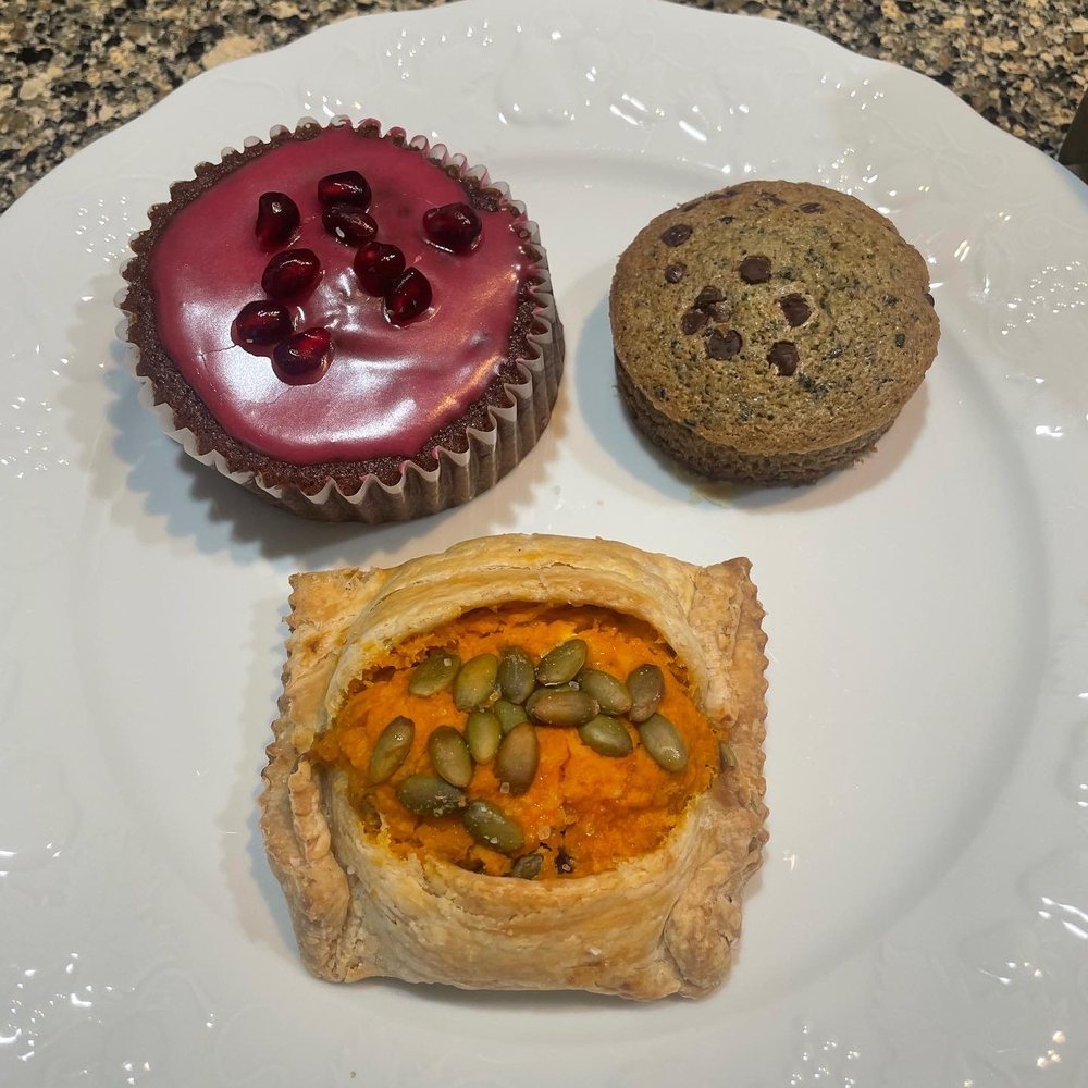 Norimoto Bakery - Wow! brown Butter nuts cake, pomegranate, fresh ginger, gingerbread, and savory squash!!! - Bakeries Near Me - Portland, Maine Norimoto Bakery - Wow! brown Butter nuts cake, pomegranate, fresh ginger, gingerbread, and savory squash!!! - Bakeries Near Me - Portland, Maine