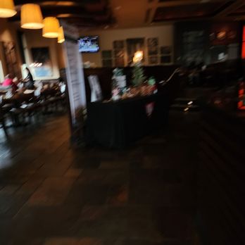 BJ's Restaurant & Brewhouse - Dining area - New American Near Me - Clearwater, Florida BJ's Restaurant & Brewhouse - Dining area - New American Near Me - Clearwater, Florida