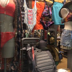 Buckle - Window display