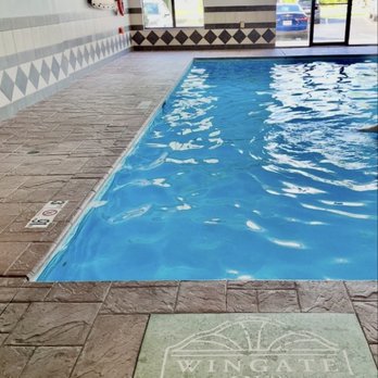 Wingate by Wyndham Cincinnati/Blue Ash - Clean, not-too-big pool opens at 9am - Hotels Near Me - Blue Ash, Ohio Wingate by Wyndham Cincinnati/Blue Ash - Clean, not-too-big pool opens at 9am - Hotels Near Me - Blue Ash, Ohio