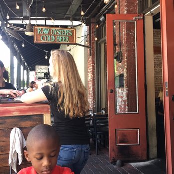Roux On Canton - Southern Near Me - Roswell, Georgia