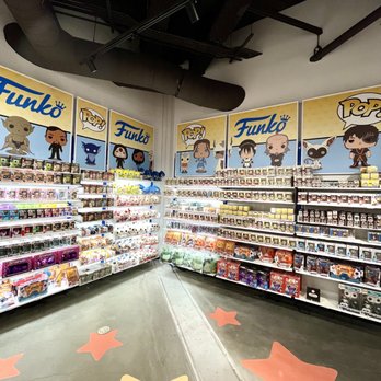 Toys R Us - Toy Stores Near Me - East Rutherford, New Jersey Toys R Us - Toy Stores Near Me - East Rutherford, New Jersey