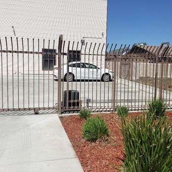 Zacarias Landscaping - Commercial lawn care & maintenance - Landscaping Near Me