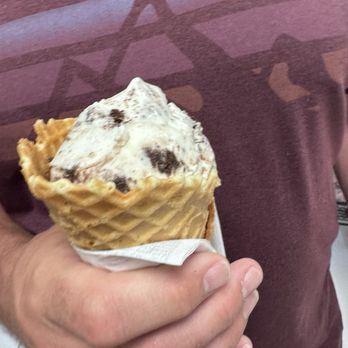 Kilwins Ice Cream - Chocolate - Fudge - Chocolatiers & Shops Near Me - St. Petersburg, Florida Kilwins Ice Cream - Chocolate - Fudge - Chocolatiers & Shops Near Me - St. Petersburg, Florida