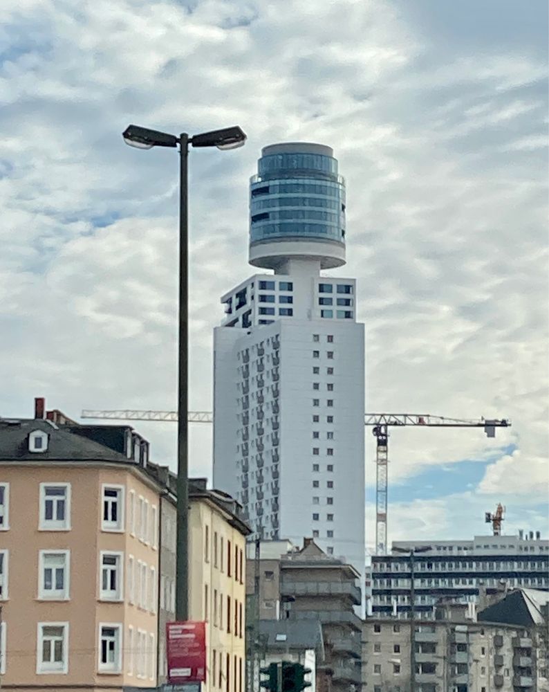 HENNINGER TURM - 15 Photos - Hainer Weg 60, Frankfurt am Main, Hessen ...