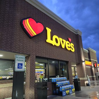 Love's Travel Stop - Gas Stations Near Me - Clarksville, Arkansas