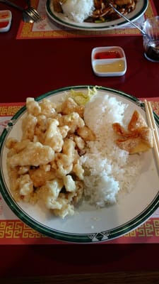 Tsing Tao House by null