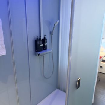 citizenM Gare de Lyon Hotel - Hotels Near Me - Paris, 75