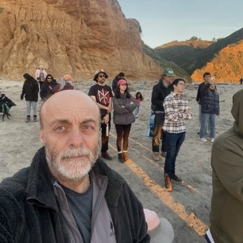 Pfeiffer Beach - ~20% of the people watching the sunset - Beaches Near Me - Big Sur, California Pfeiffer Beach - ~20% of the people watching the sunset - Beaches Near Me - Big Sur, California