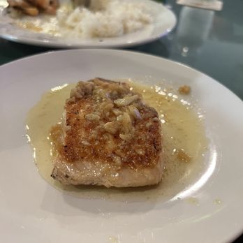 E Ohi Restaurant - Grilled salmon with butter garlic. Ask for their spicy chili sauce on the side - Breakfast & Brunch Near Me - Honolulu, Hawaii E Ohi Restaurant - Grilled salmon with butter garlic. Ask for their spicy chili sauce on the side - Breakfast & Brunch Near Me - Honolulu, Hawaii