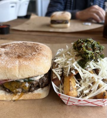 Neon Pig Tupelo by null