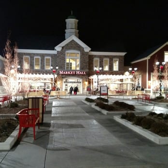 Gloucester Premium Outlets - Shopping Centers Near Me - Blackwood, New Jersey
