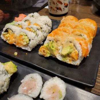 Sushi Garden - Chopped scallop roll ($5.15), Dy-ska roll ($7.85) - Japanese Near Me - Burnaby, British Columbia Sushi Garden - Chopped scallop roll ($5.15), Dy-ska roll ($7.85) - Japanese Near Me - Burnaby, British Columbia