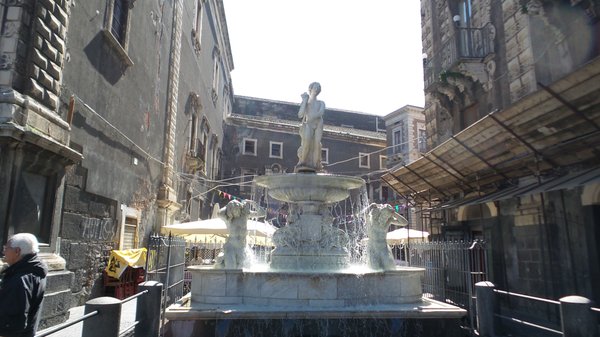Fontana dell’Amenano by null