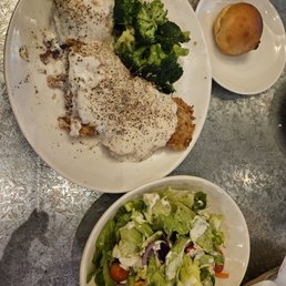 Chhicken Fried Chicken and Broccoli