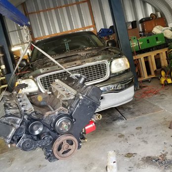 Neo Automotive - Ford Expedition Motor swap, 2017 - Auto Repair Near Me - Bradenton, Florida Neo Automotive - Ford Expedition Motor swap, 2017 - Auto Repair Near Me - Bradenton, Florida
