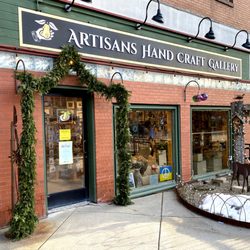 Artisans Hand Craft Gallery - Exterior of Artisans Hand Craft Gallery