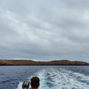 Malolo Charters - Until next time Molokini - Snorkeling Near Me - Wailuku, Hawaii Malolo Charters - Until next time Molokini - Snorkeling Near Me - Wailuku, Hawaii