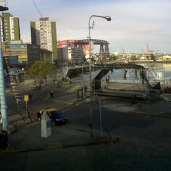 Café Proa - Vista del puente transbordador