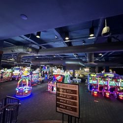 Dave & Buster's Plymouth Meeting
