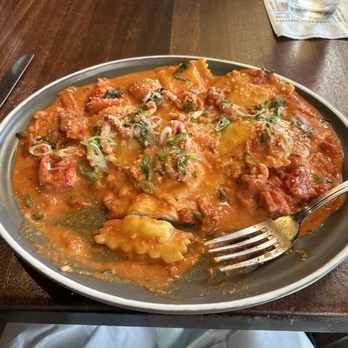 Tomatina - Lobster ravioli - Pizza Near Me - Santa Rosa, California Tomatina - Lobster ravioli - Pizza Near Me - Santa Rosa, California