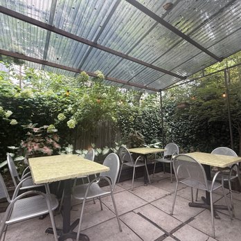 Brookvin - Patio - Wine Bars Near Me - Brooklyn, New York Brookvin - Patio - Wine Bars Near Me - Brooklyn, New York