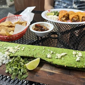 El Pueblito Patio - Machete - Mexican Near Me - Houston, Texas El Pueblito Patio - Machete - Mexican Near Me - Houston, Texas