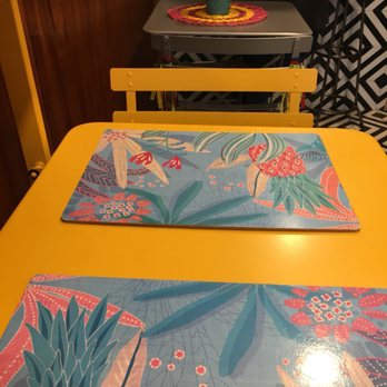BOM Granola - Juice Bars & Smoothies Near Me - Versailles, 78