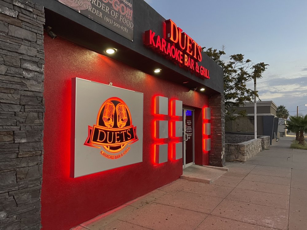 DUETS Updated May 2024 78 Photos & 38 Reviews 2720 Montana Ave