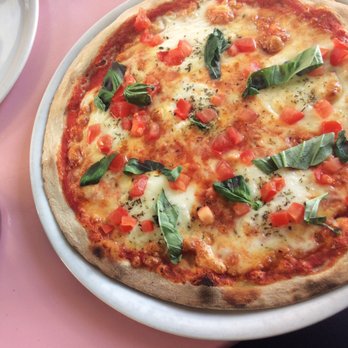 Pink Flamingo - Dante: fresh chopped Roma tomatoes, mozzarella, fresh basil - Pizza Near Me - Paris, 75