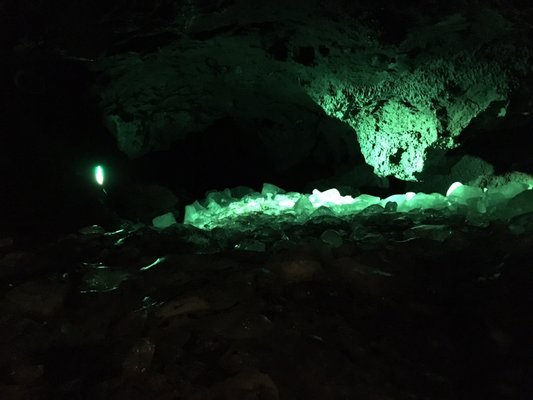 Narusawa Ice Cave by null